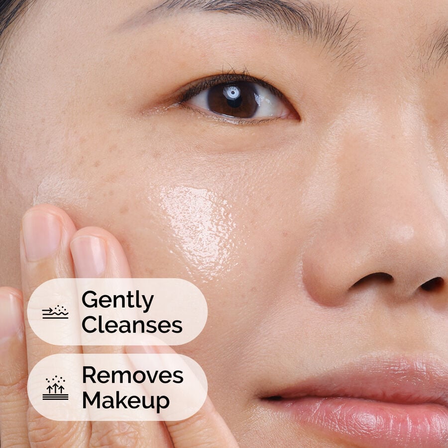 squalane-cleanser-u8 ord-squalane-cleanser-model-application-with-benefits.jpg